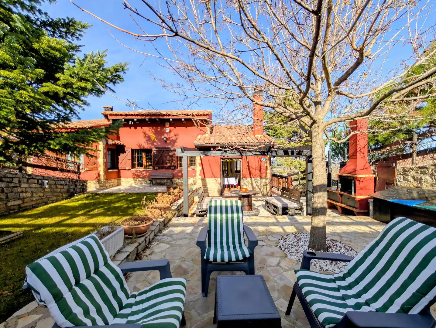 Terraza de Casa o chalet en venta en Vistabella del Maestrazgo con Calefacción y Alarma