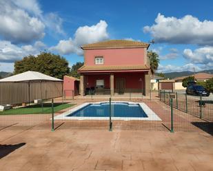 Swimming pool of House or chalet for sale in  Córdoba Capital  with Air Conditioner, Heating and Private garden