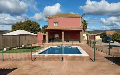 Swimming pool of House or chalet for sale in  Córdoba Capital  with Air Conditioner, Heating and Private garden