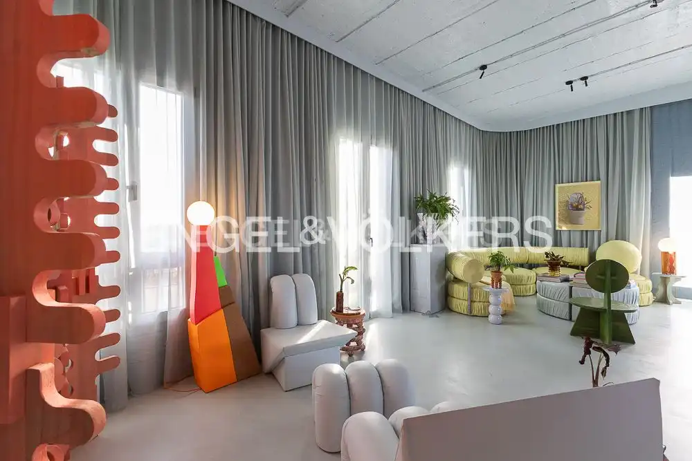 Sala d'estar de Casa adosada en venda en Valencia amb Aire condicionat, Calefacció i Terrassa