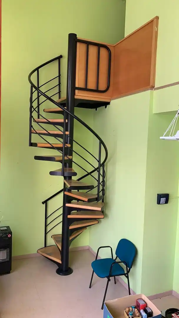 Büro zur Miete in Vilanova i la Geltrú mit Heizung und Abstellraum