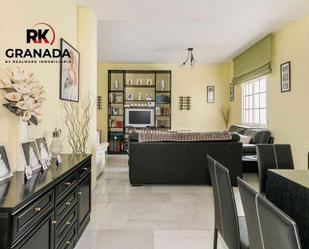 Living room of Single-family semi-detached for sale in  Granada Capital  with Terrace