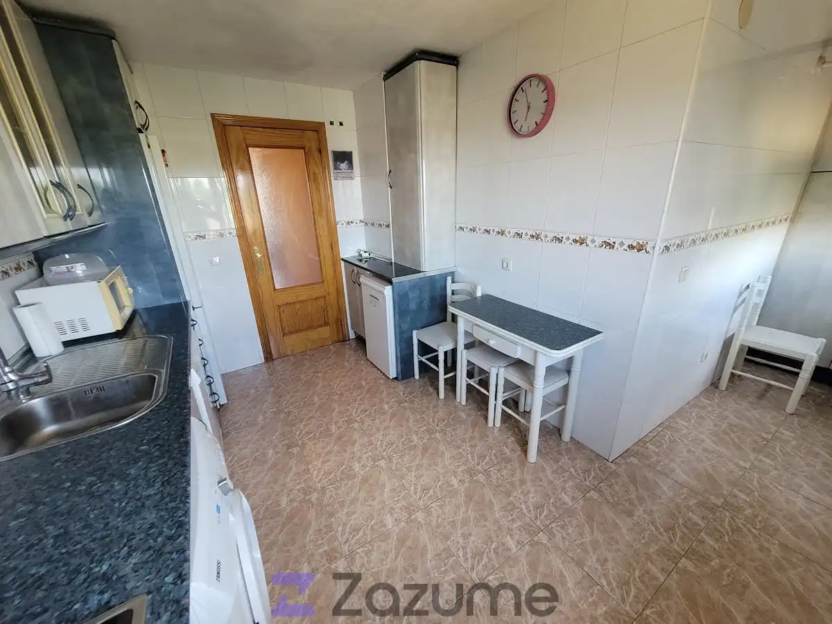 Küche von Wohnung zur Miete in San Cristóbal de Segovia mit Heizung, Möbliert und Ofen