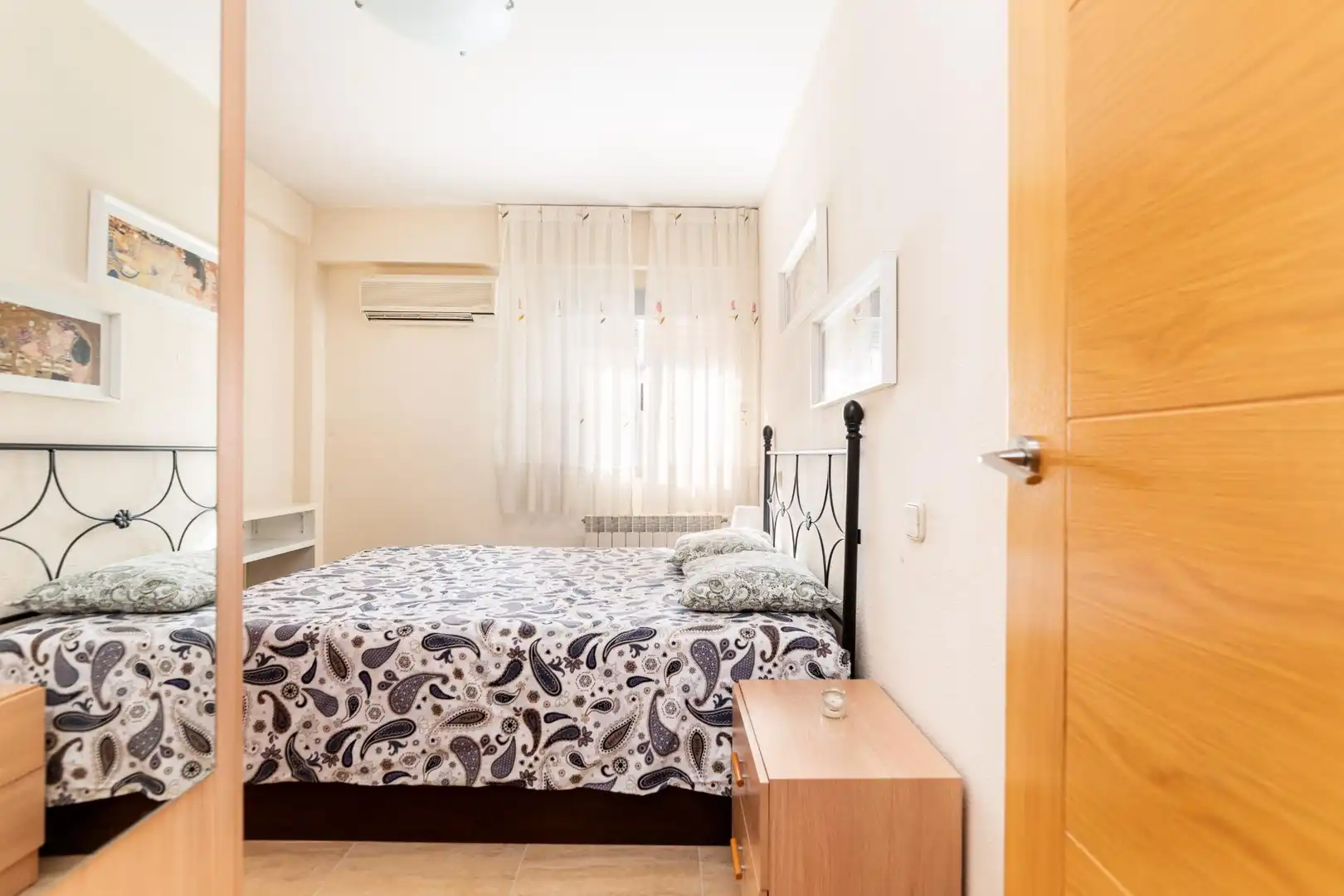 Habitación de Piso en venta en Madrid con Aire acondicionado, Calefacción y Amueblado