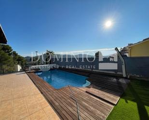 Vista exterior de Casa o xalet de lloguer en Corbera de Llobregat amb Aire condicionat, Calefacció i Terrassa