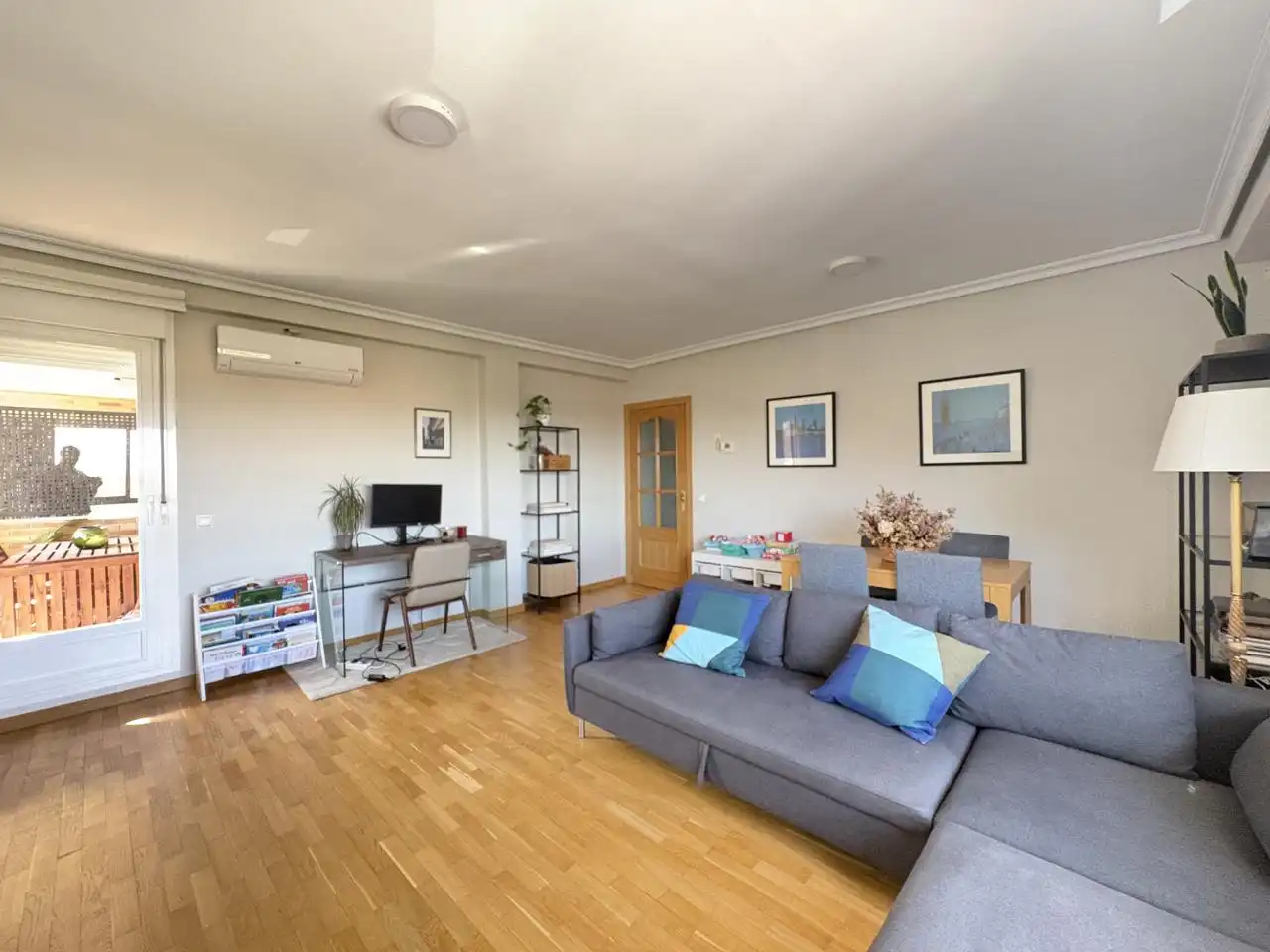Wohnzimmer von Maisonette zur Miete in Torrelodones mit Klimaanlage, Heizung und Terrasse