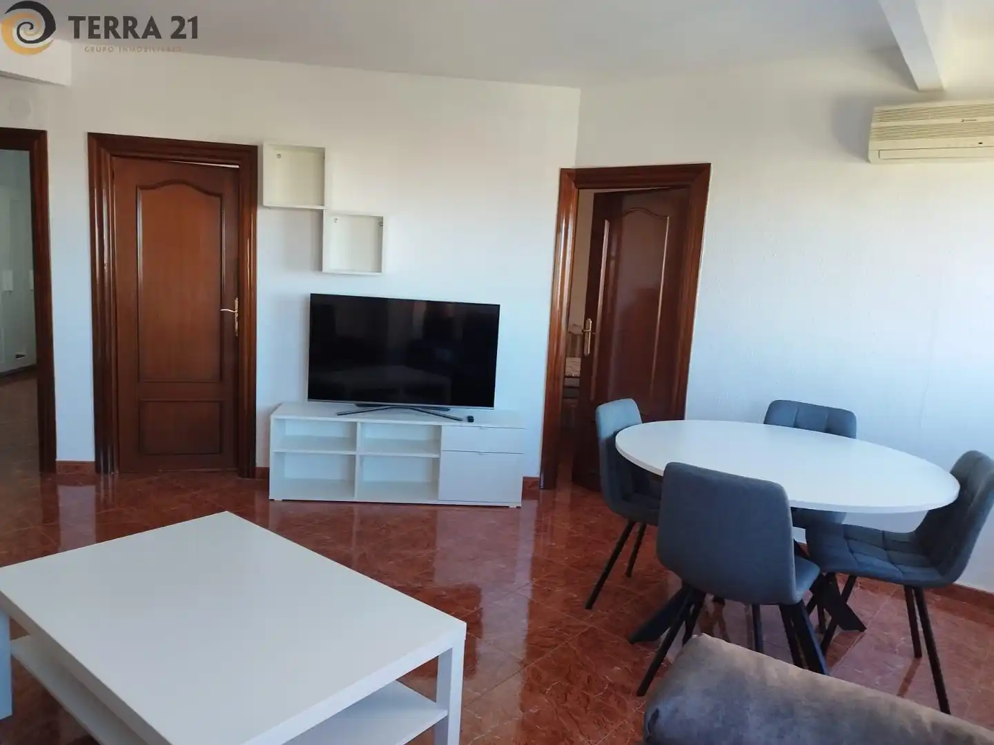 Sala de estar de Piso de alquiler en Jaén con Aire acondicionado