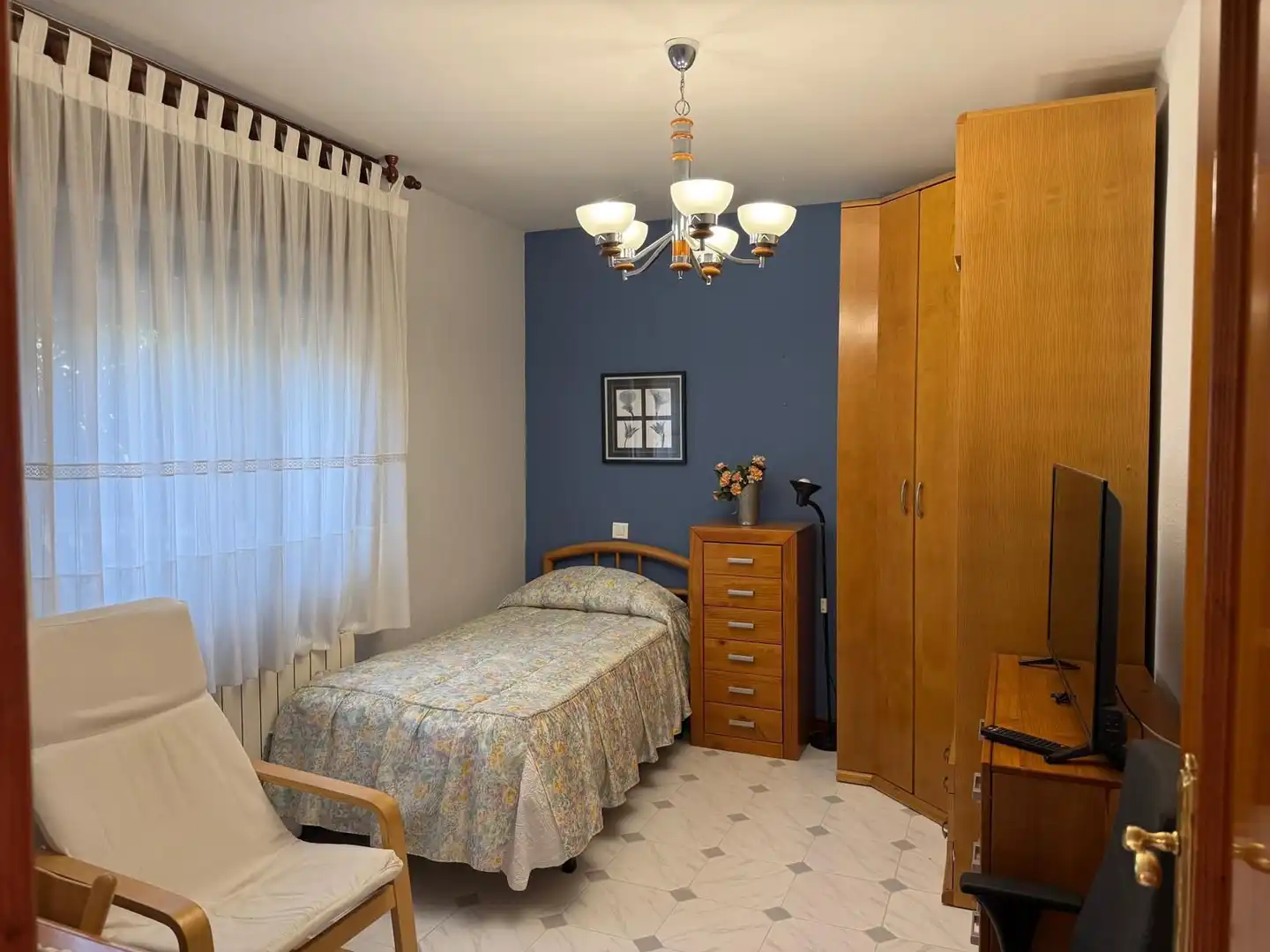 Habitación de Casa o chalet en venta en Valdestillas con Calefacción y Jardín privado