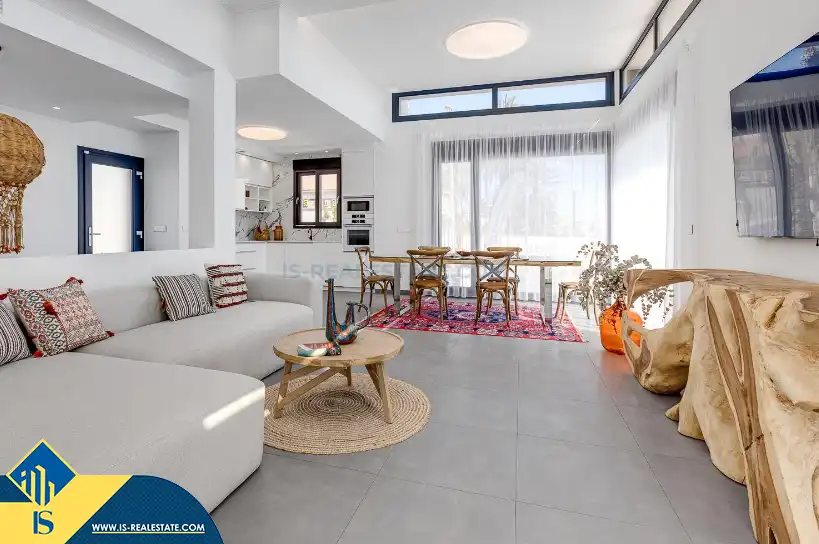 Villa avec terrasse à vendre à Zona Carrefour - Urbanizaciones, imagen 6
