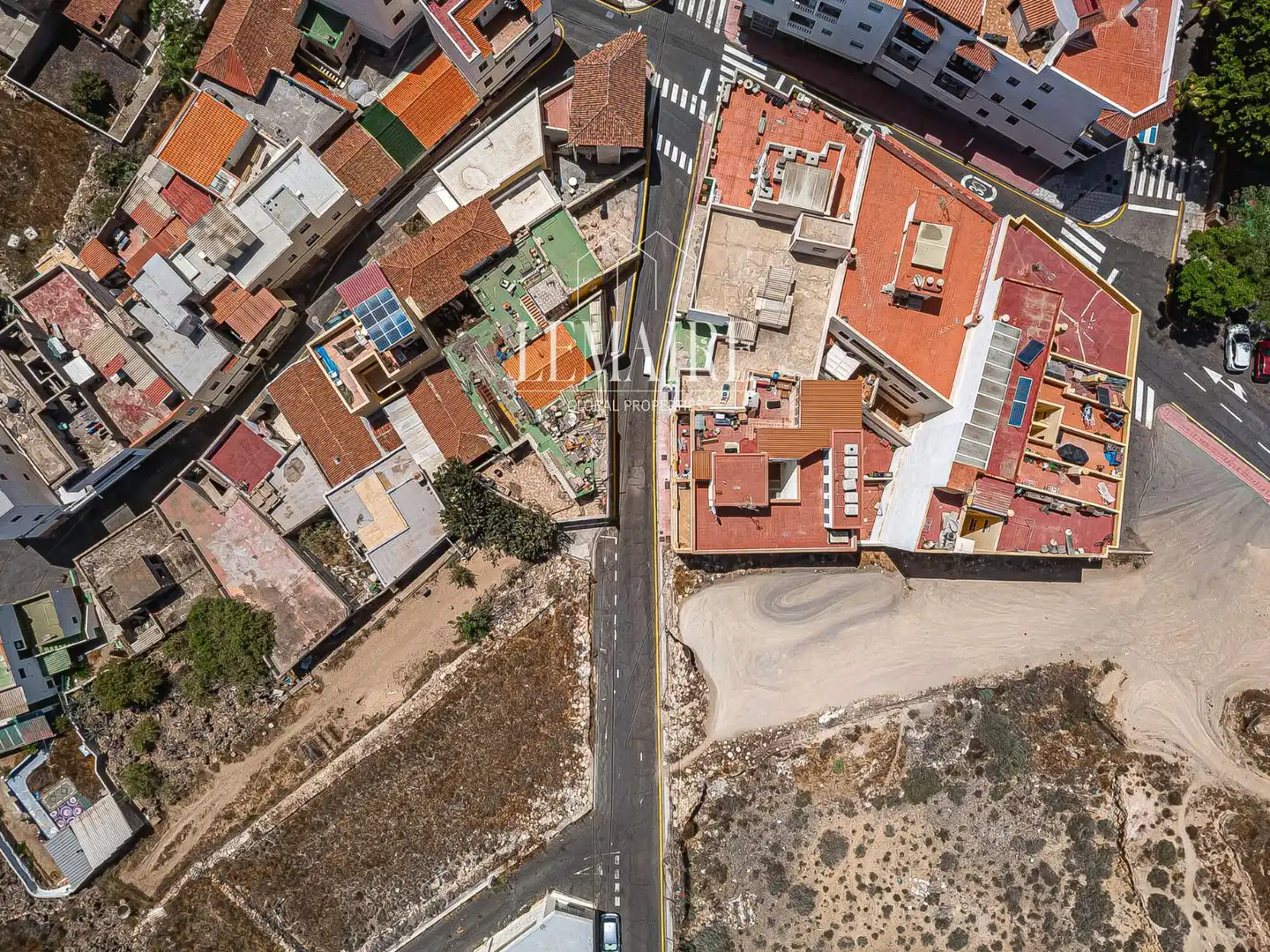 Vista exterior de Piso en venta en Arona con Terraza y Amueblado