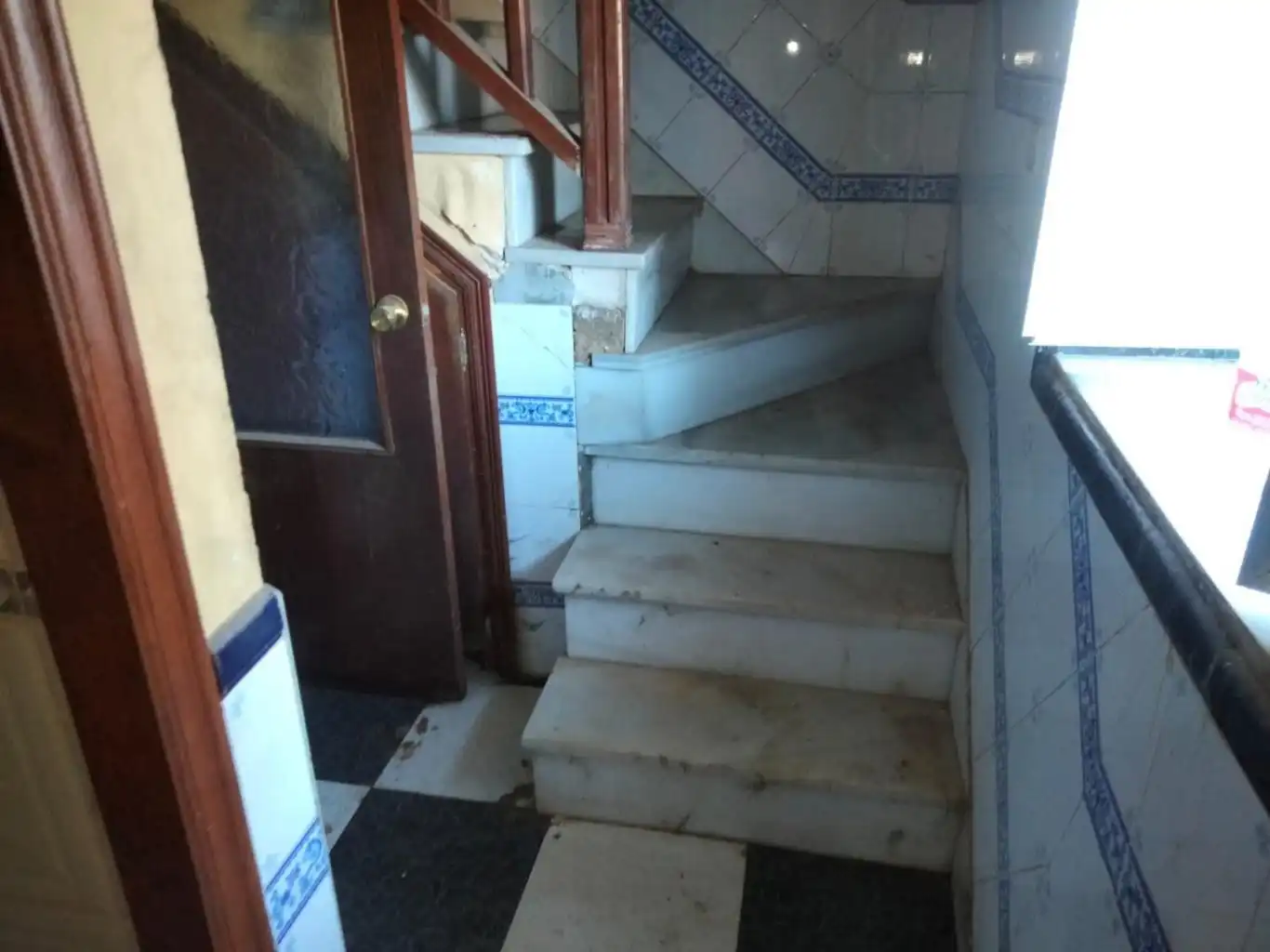Houses for sale in Constantina