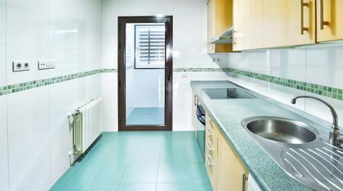 Foto 5 de Piso en venta en De Pilar de Madariaga Rojo, Ensanche de Vallecas - La Gavia,  Madrid Capital