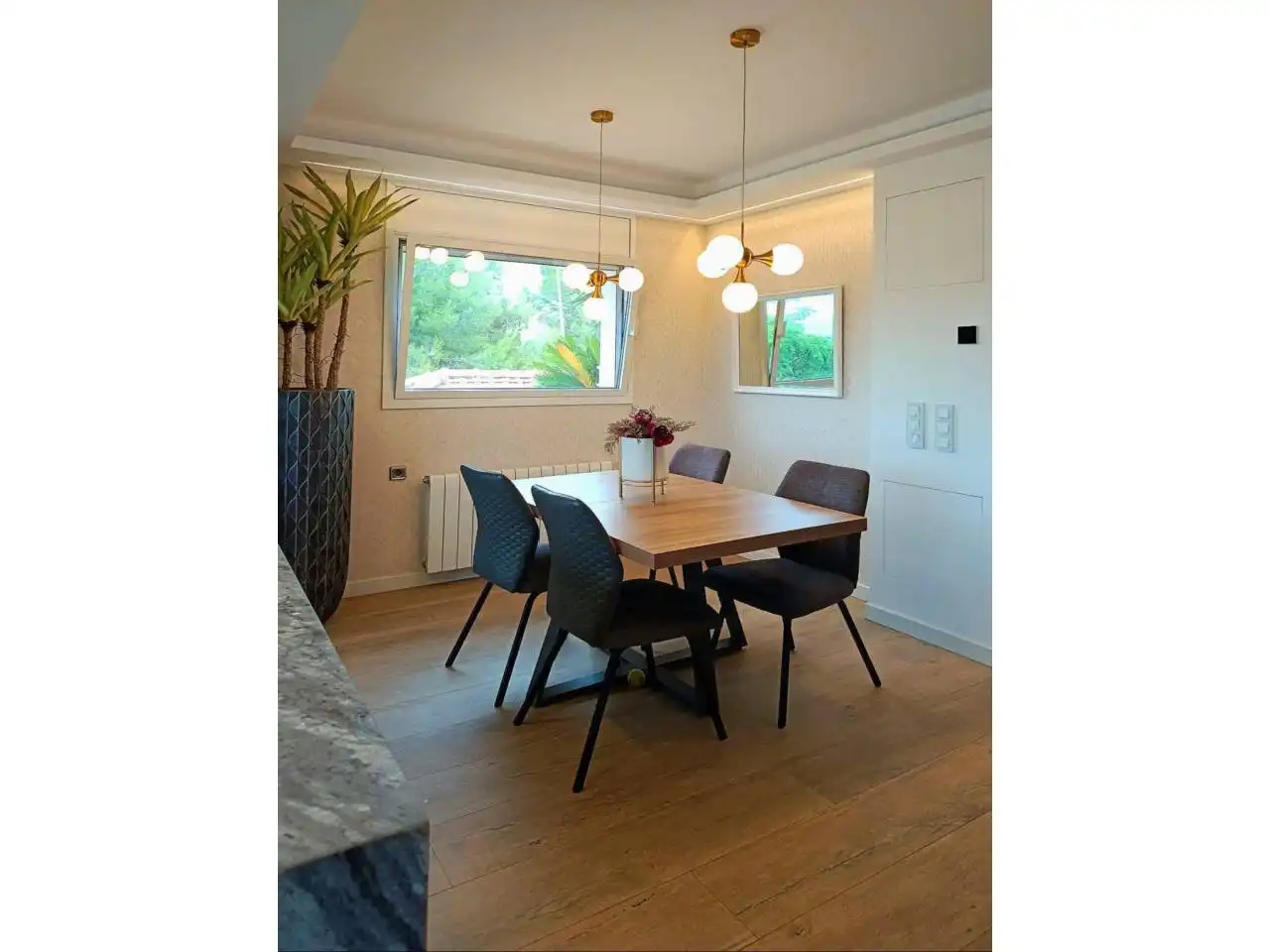 Comedor de Casa o chalet en venta en Sant Pere de Ribes con Aire acondicionado, Calefacción y Jardín privado
