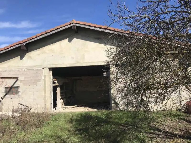 Vista exterior de Casa o xalet en venda en Valle de Losa