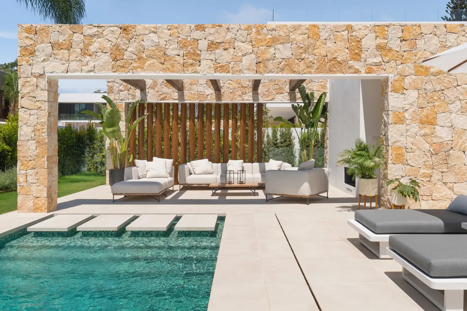 Villa con piscina in vendita a Nueva Andalucía, imagen 2