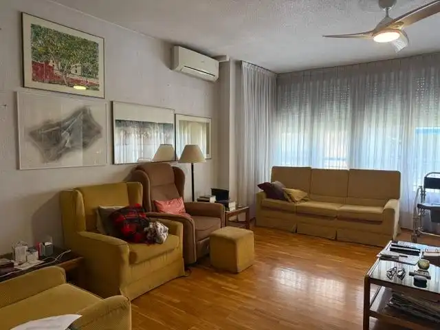 Sala d'estar de Pis en venda en Murcia amb Parquet