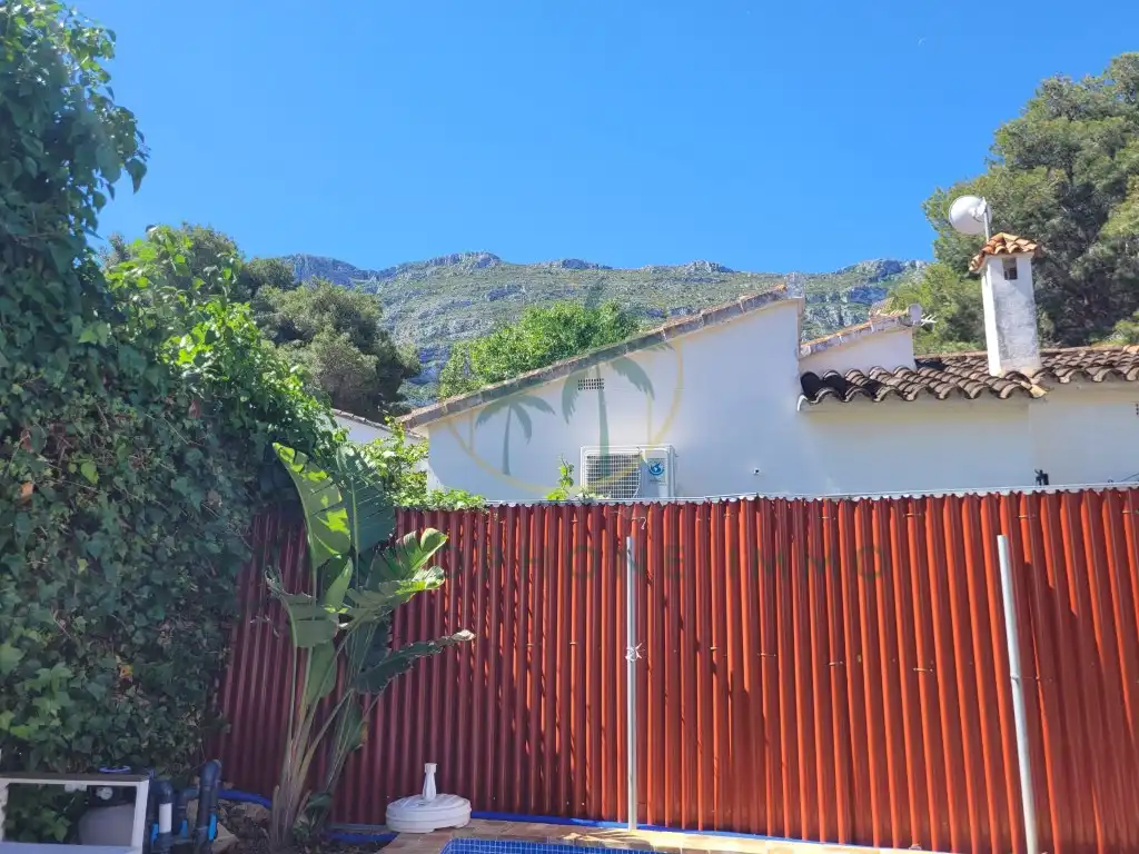 Exterior view of Houses for sale in Dénia