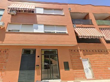 Pis en venda a Calle Arsenio Gallego 0