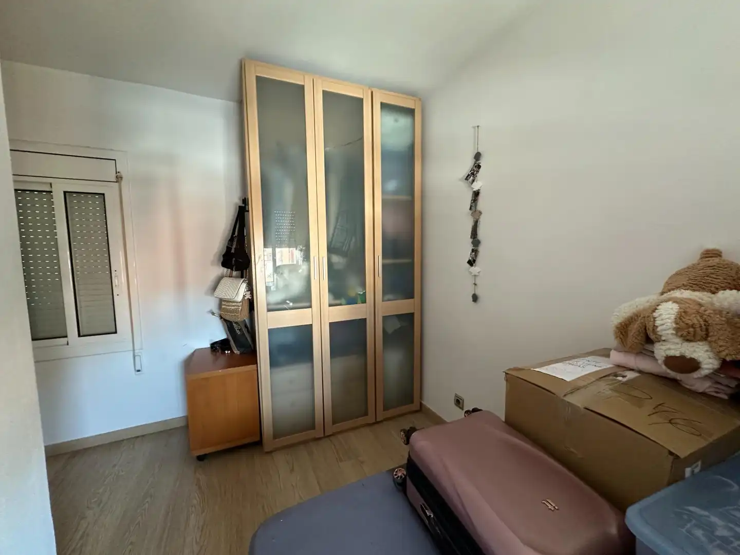 Habitación de Piso en venta en Sant Boi de Llobregat con Aire acondicionado, Parquet y Amueblado