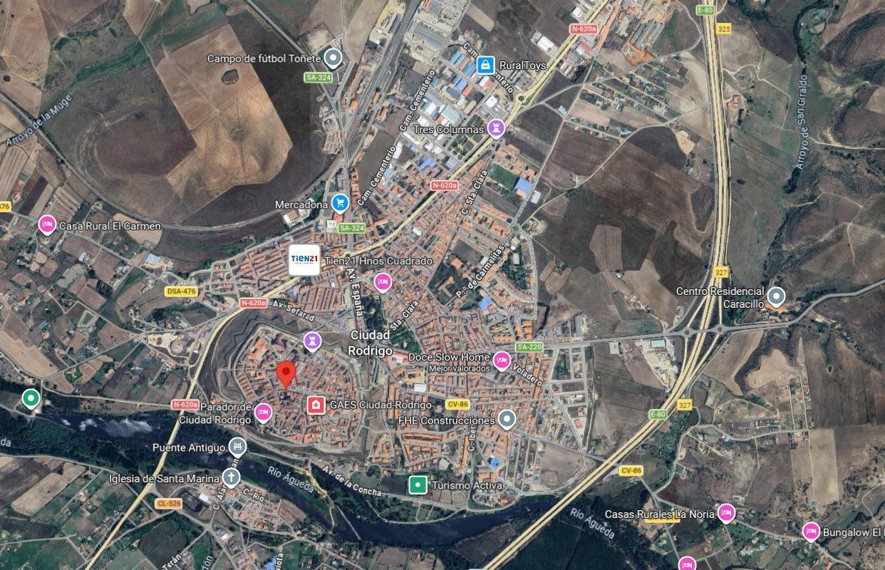 Vista exterior de Local en venda en Ciudad Rodrigo