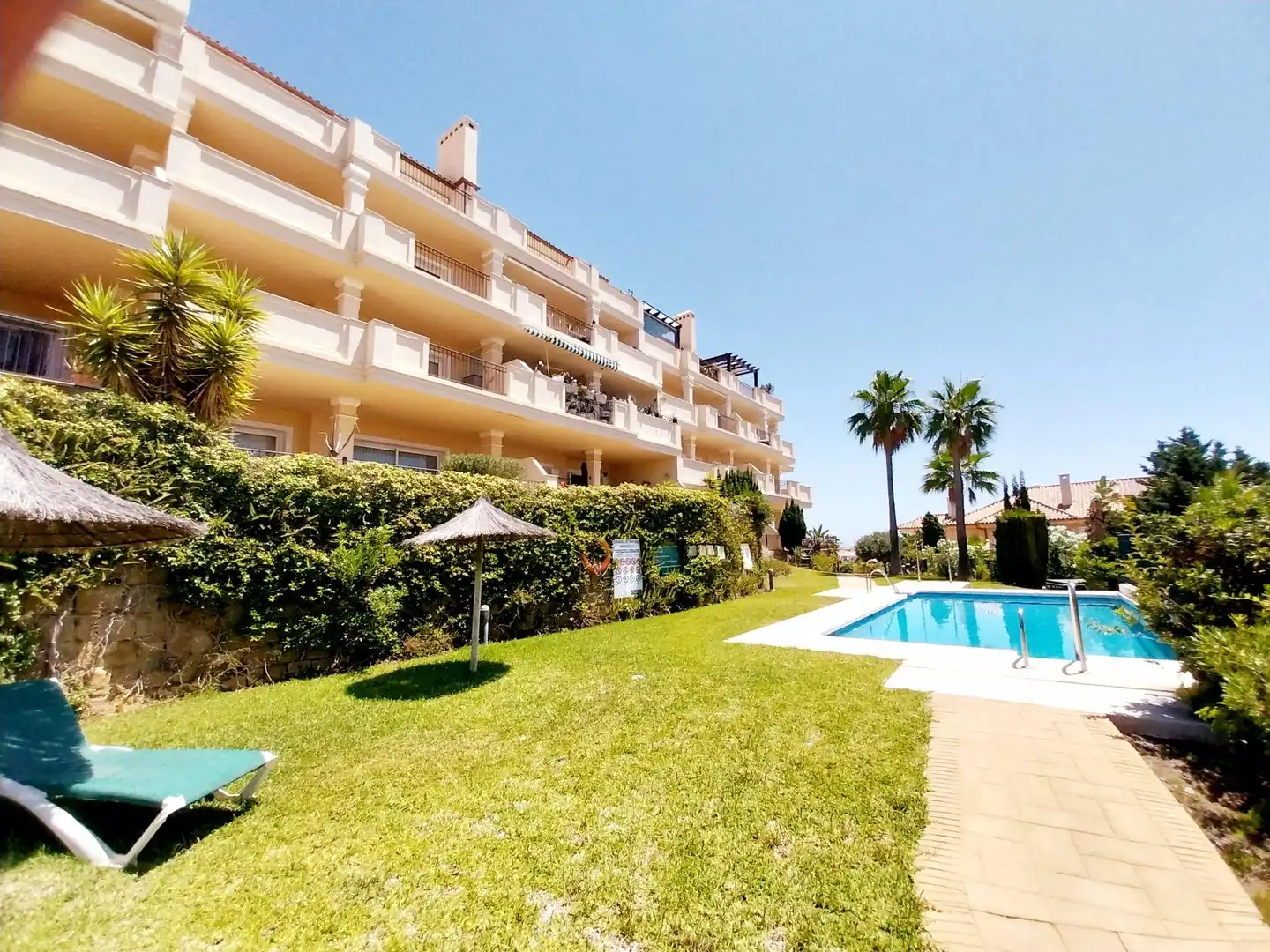 Apartment with pool for sale in DIAMANTE DE RIVIERA
