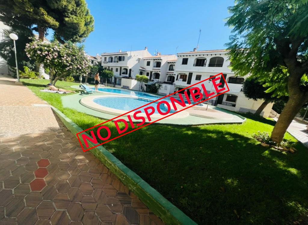 Vista exterior de Casa o chalet en venta en Orihuela con Aire acondicionado, Jardín privado y Terraza