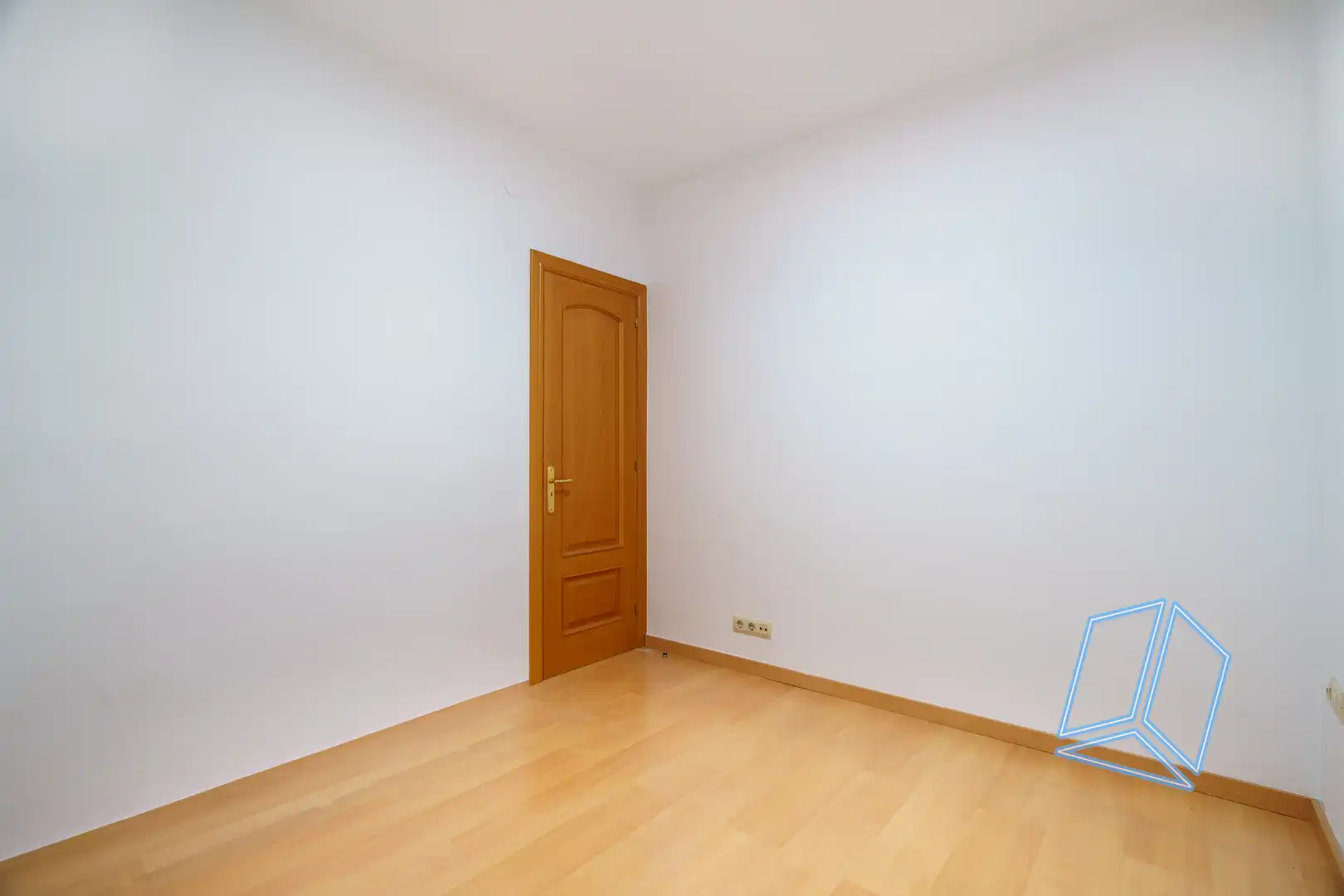 Schlafzimmer von Wohnung zum Verkauf in L'Hospitalet de Llobregat mit Heizung und Balkon