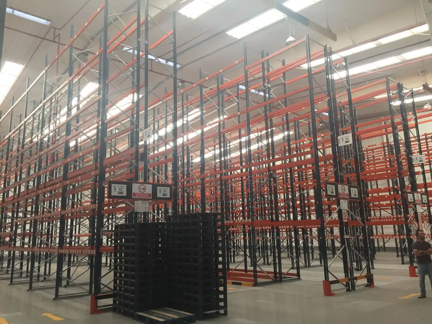 Industrial buildings for sale in Candelaria