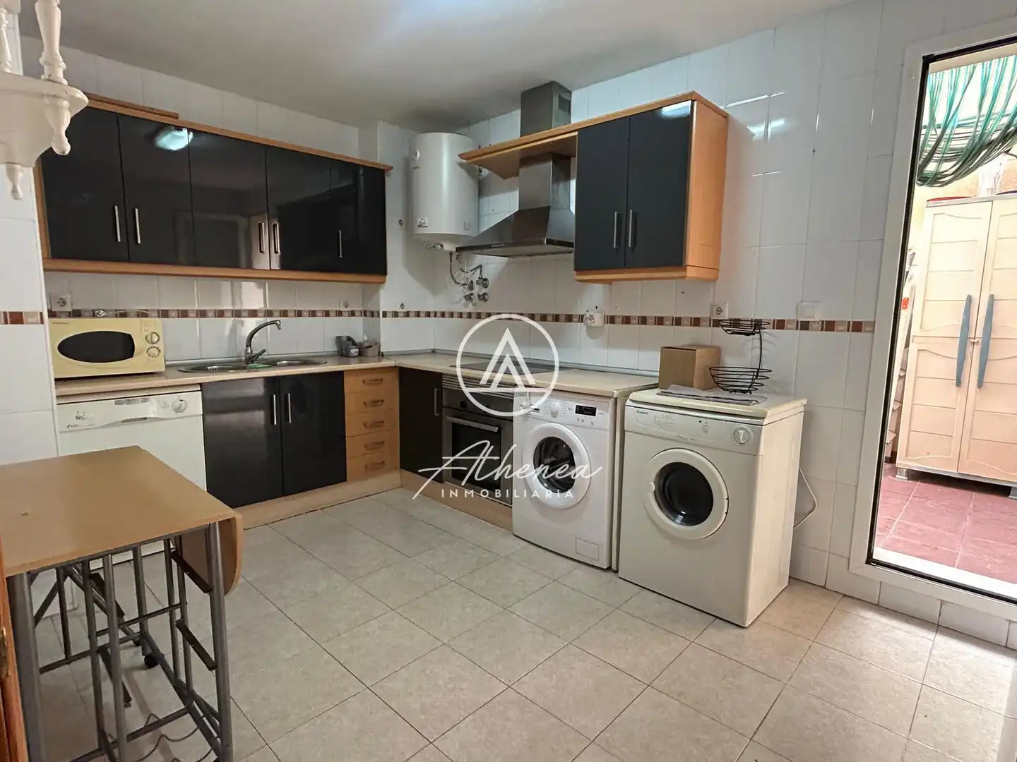 Cuina de Pis en venda en Vícar amb Aire condicionat, Calefacció i Terrassa