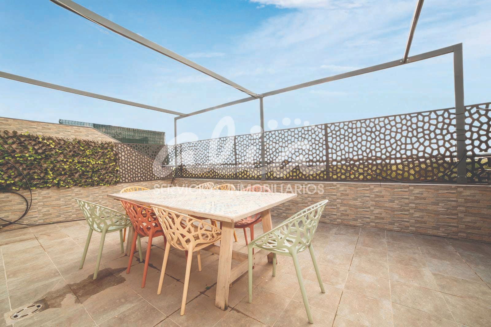 Terrace of Attic for sale in Pinto  with Air Conditioner, Heating and Parquet flooring