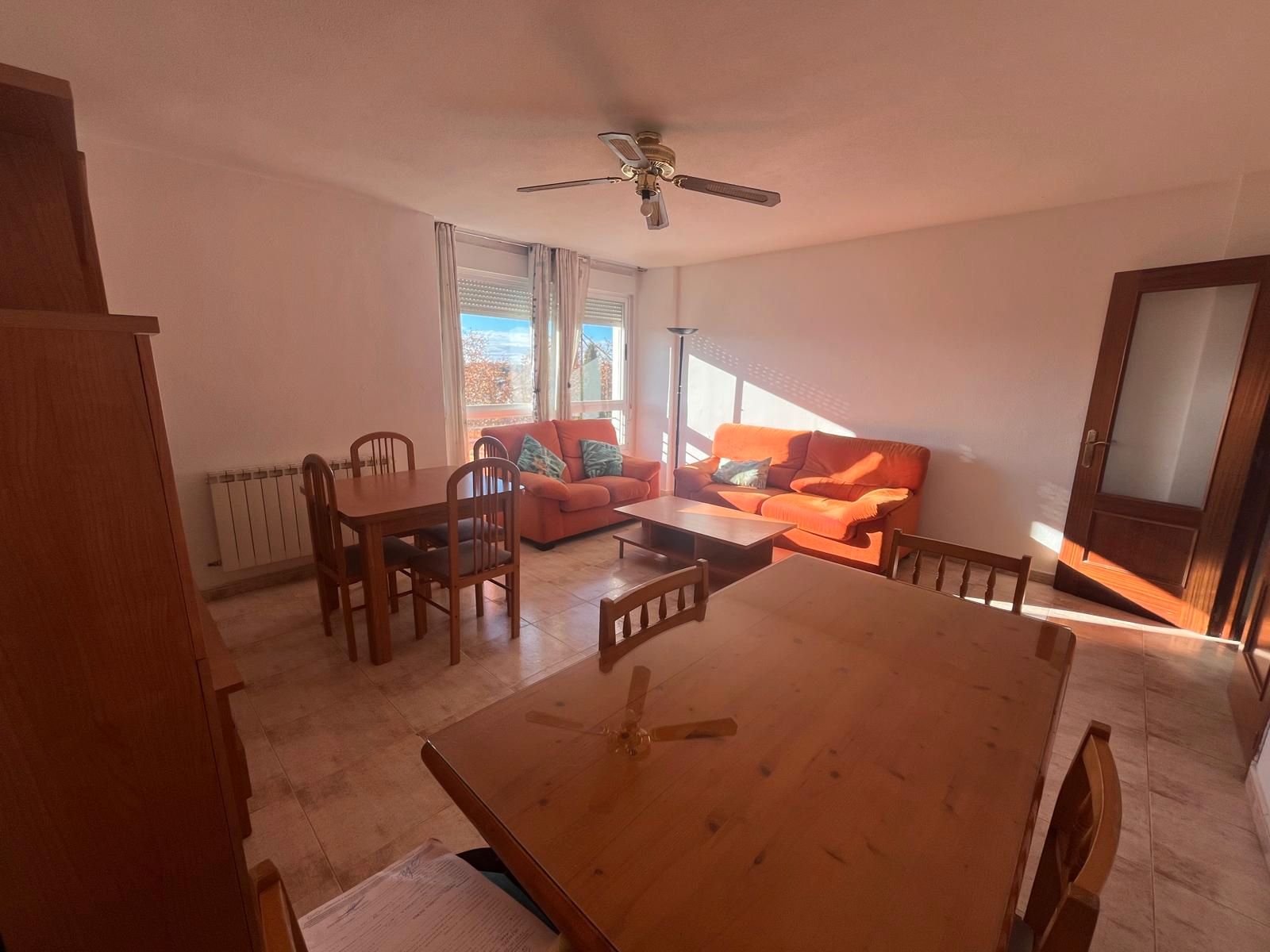 Vista exterior de Piso en venta en Ciudad Real Capital con Calefacción y Balcón