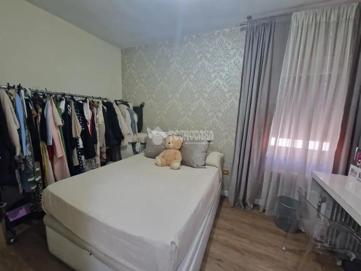 Habitación de Piso en venta en Palencia con Aire acondicionado, Calefacción y Parquet