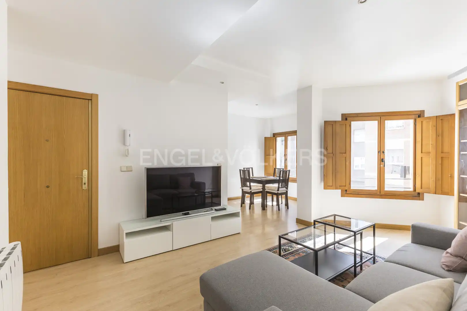 Exterior view of Flat for rent in Madrid  with Air Conditioner, Heating and Furnished