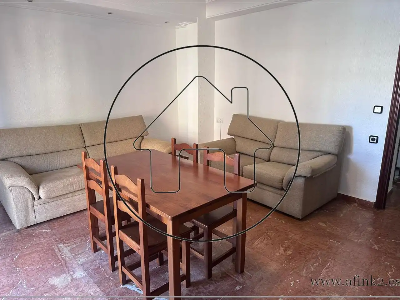 Sala d'estar de Pis de lloguer en Huelva amb Moblat
