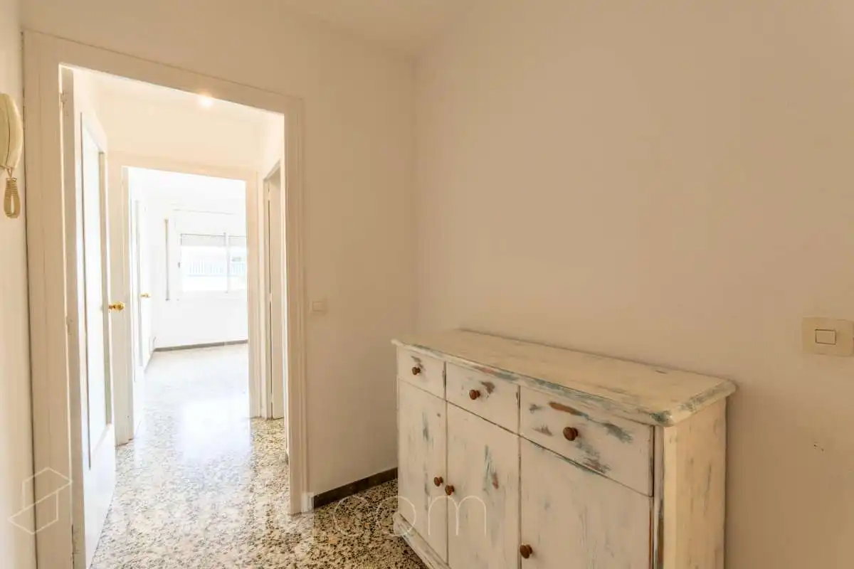 Attic for sale in Vilanova i la Geltrú  with Terrace and Storage room