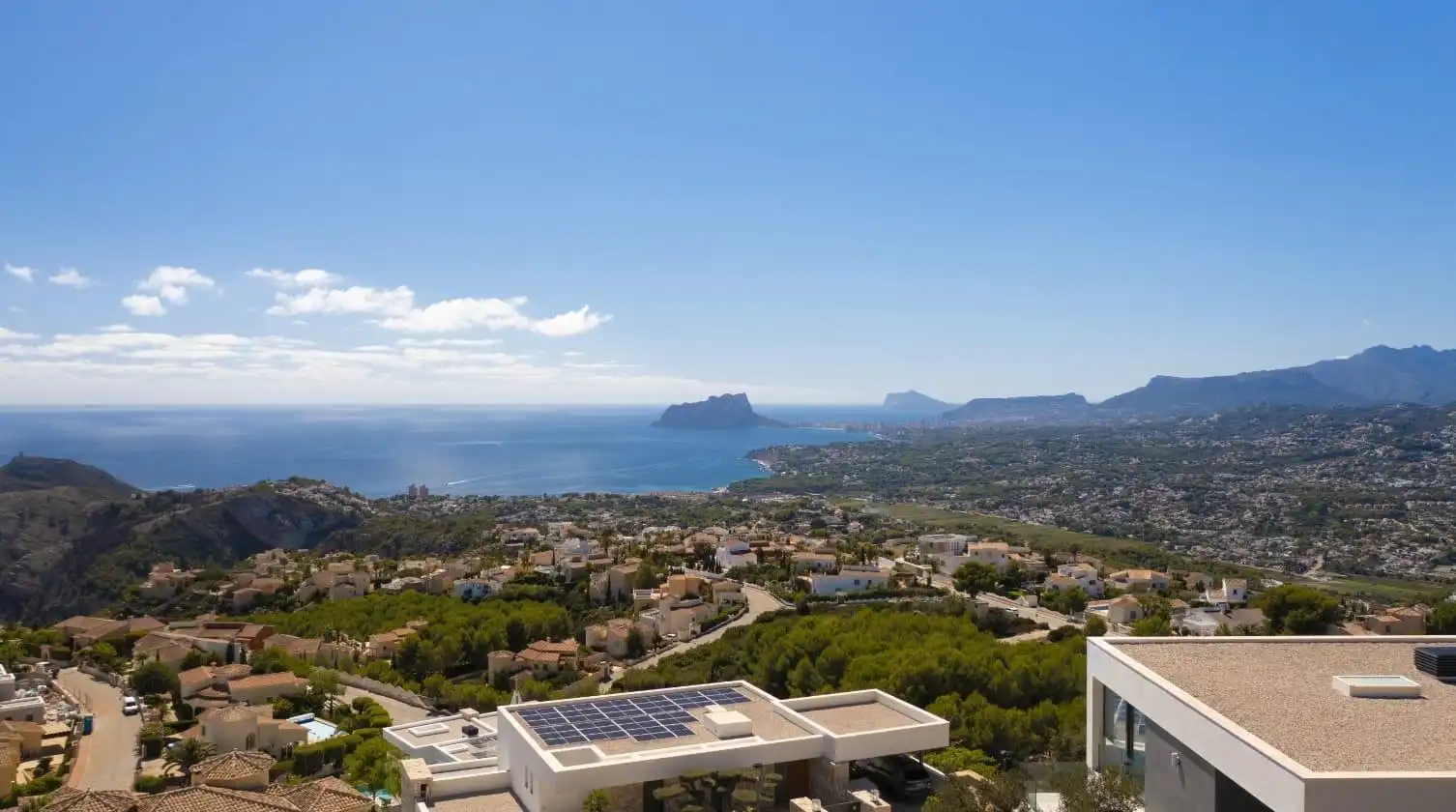 Detached house with pool for sale in Cumbre del Sol, imagen 15