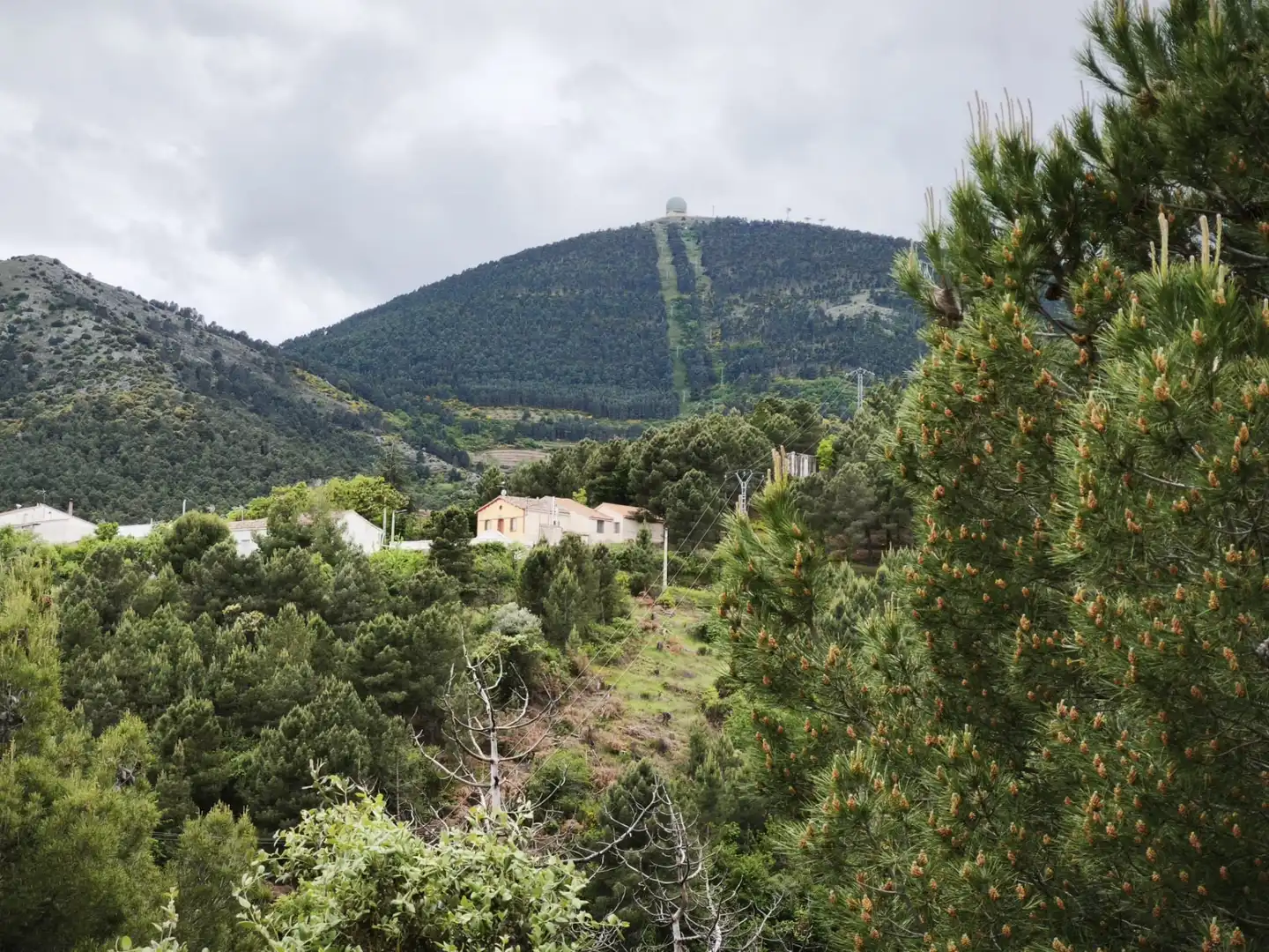 Vista exterior de Casa o chalet en venta en El Frasno con Terraza, Amueblado y Horno