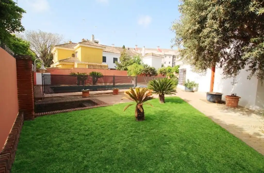 Jardín de Casa o chalet en venta en Jerez de la Frontera con Aire acondicionado, Jardín privado y Terraza