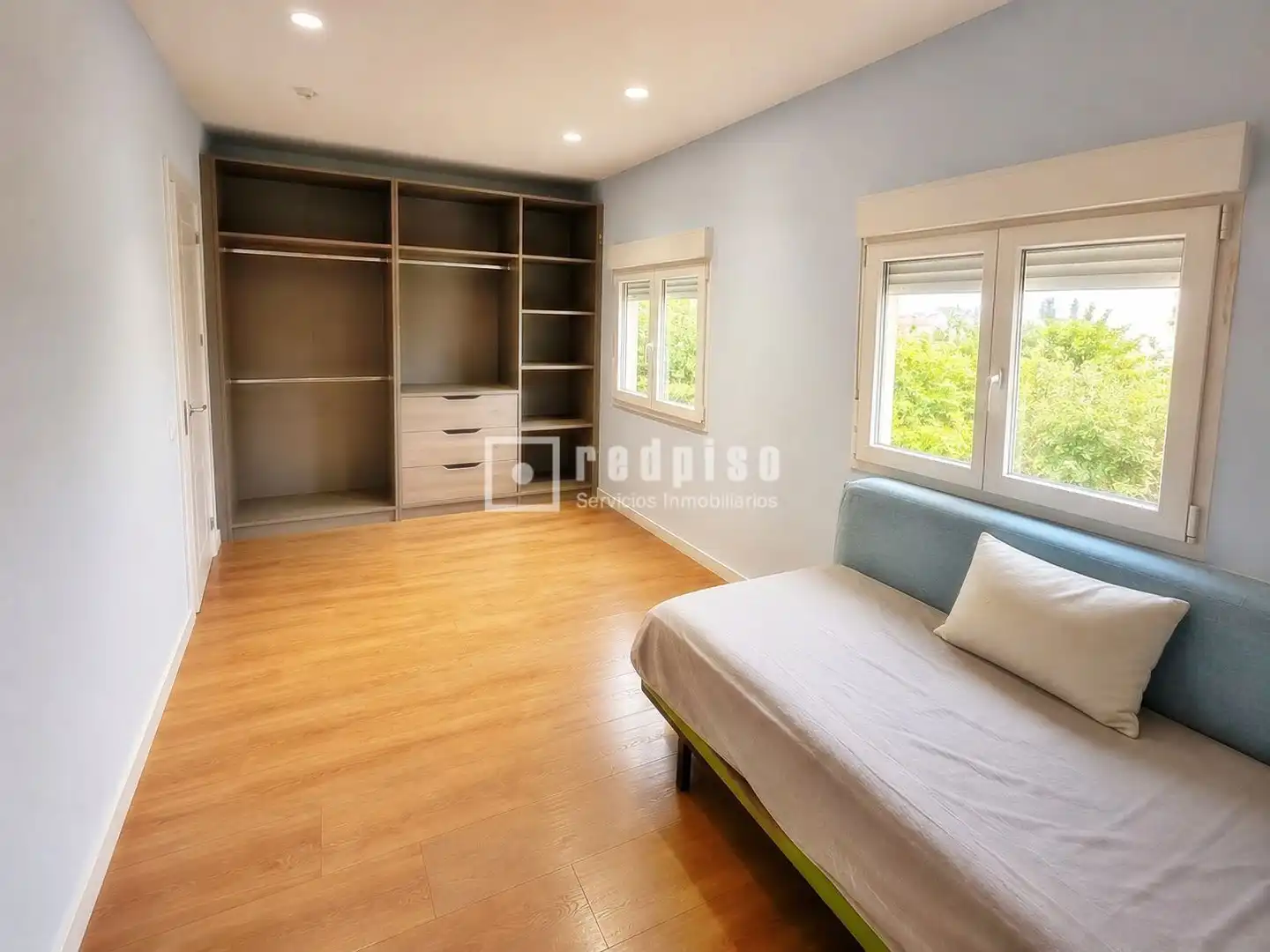 Habitación de Casa o chalet en venta en Alovera con Calefacción, Terraza y Trastero