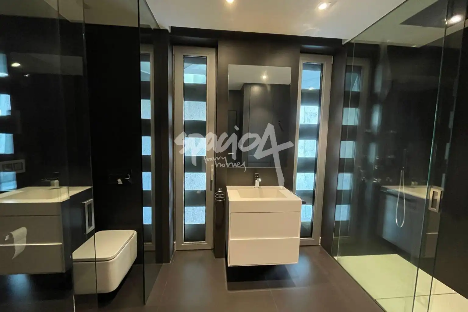 Baño de Casa o chalet en venta en Sarria con Aire acondicionado, Jardín privado y Terraza