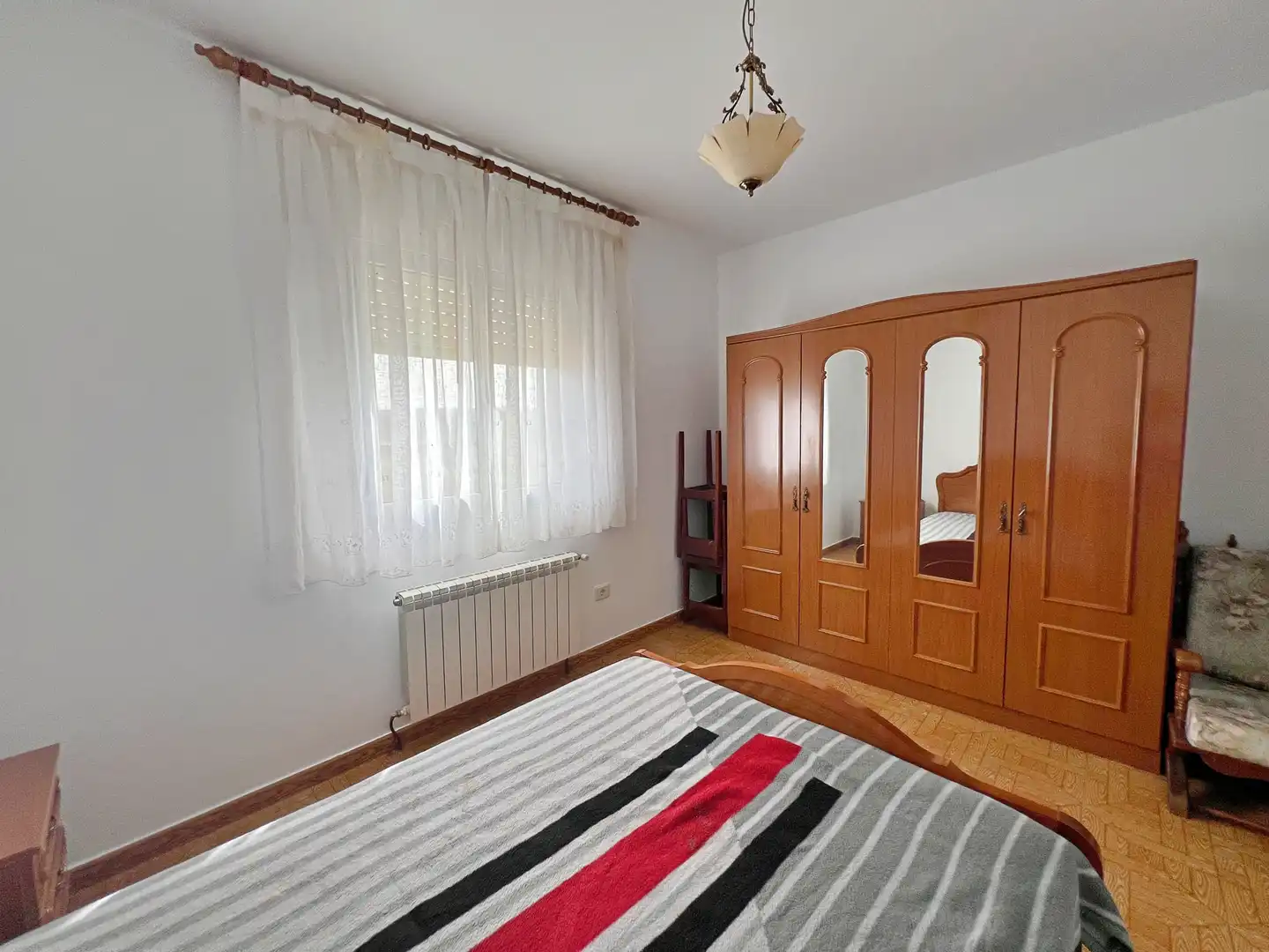 Bedroom of Houses for sale in Cospeito  with Heating, Private garden and Furnished