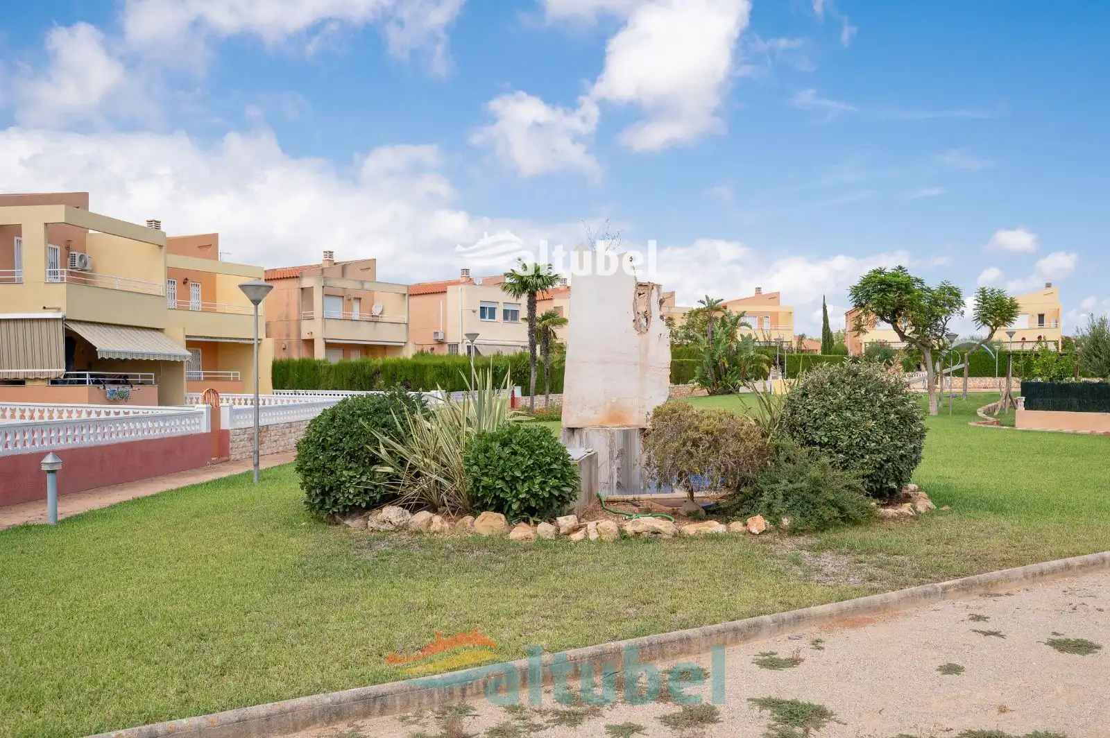 Houses for sale in Peñíscola / Peníscola  with Air Conditioner, Terrace and Swimming Pool