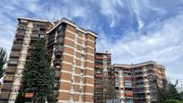 Exterior view of Flat for sale in  Madrid Capital  with Air Conditioner and Terrace