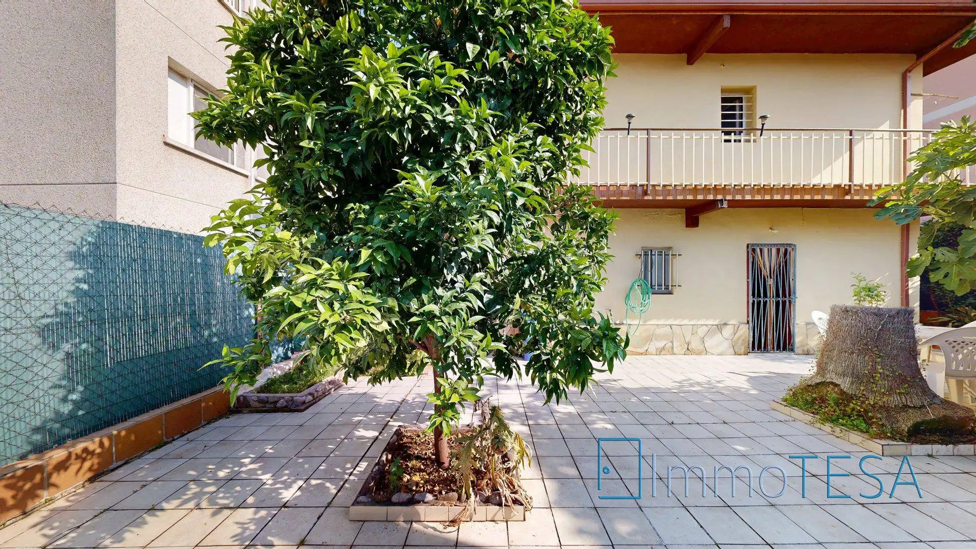 Jardín de Casa o chalet en venta en Barberà del Vallès con Calefacción, Jardín privado y Balcón