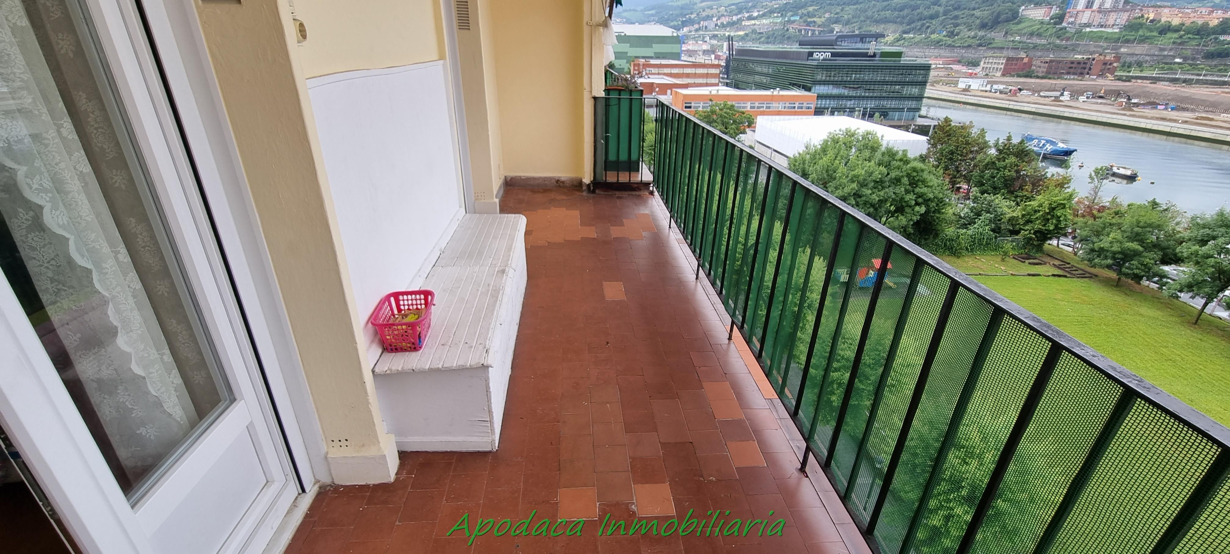 Balcony of Flat to rent in Bilbao   with Heating, Terrace and Furnished