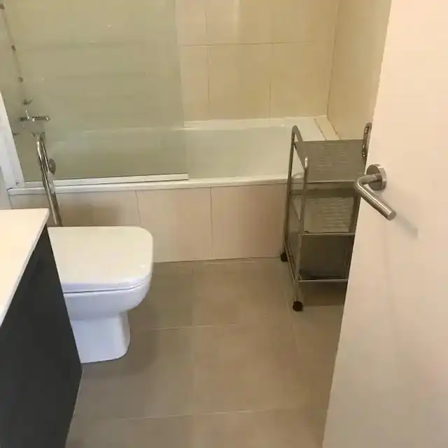 Baño de Ático en venta en Lleida con Aire acondicionado, Calefacción y Parquet