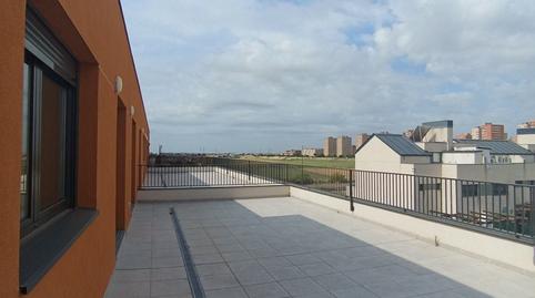 Foto 3 de Ático de alquiler en Constelacion del Pegaso, Parla Este, Madrid