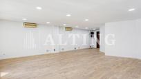 Office to rent in  Barcelona Capital  with Air Conditioner and Heating
