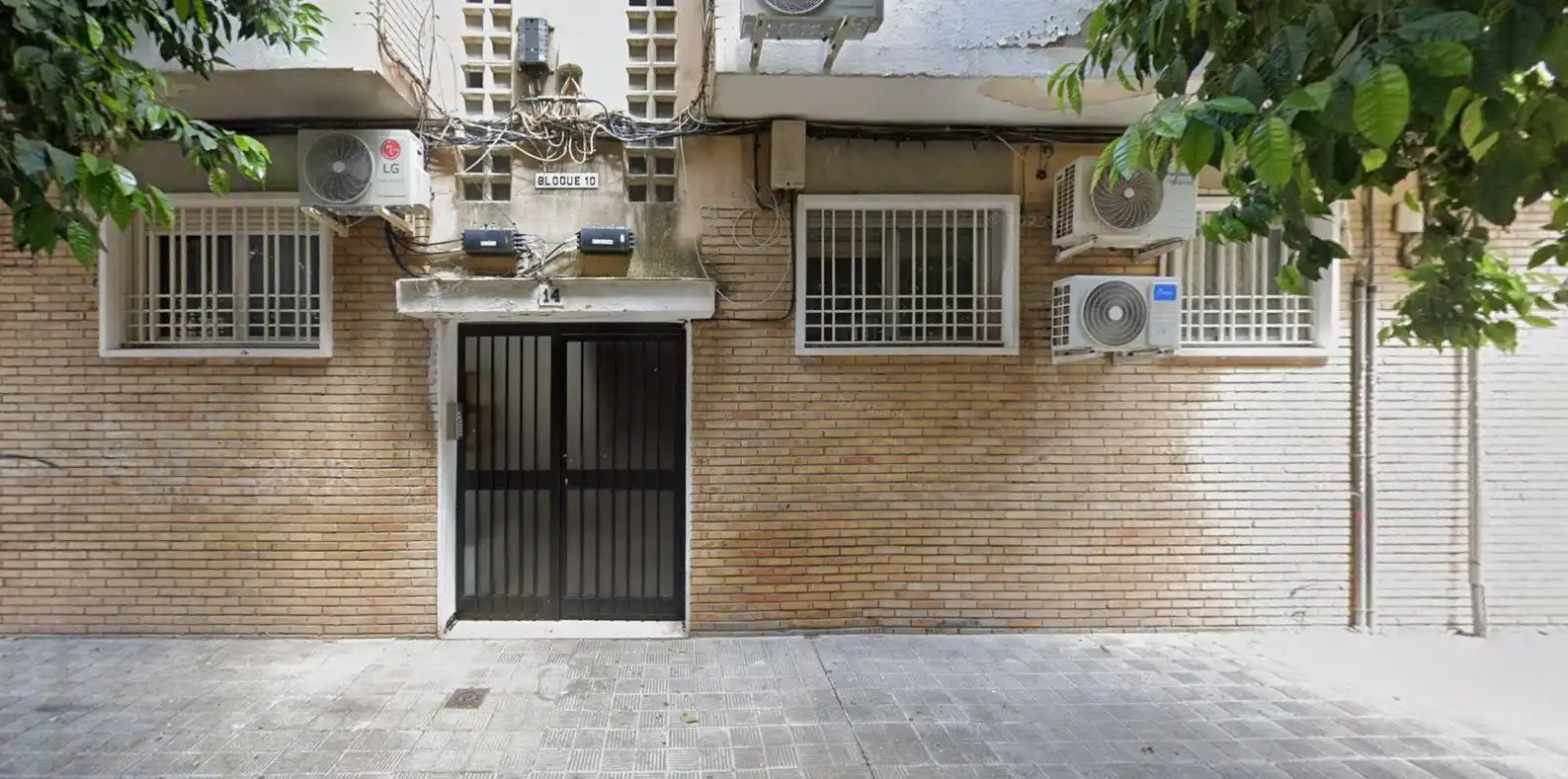 House for sale in LUIS CERNUDA