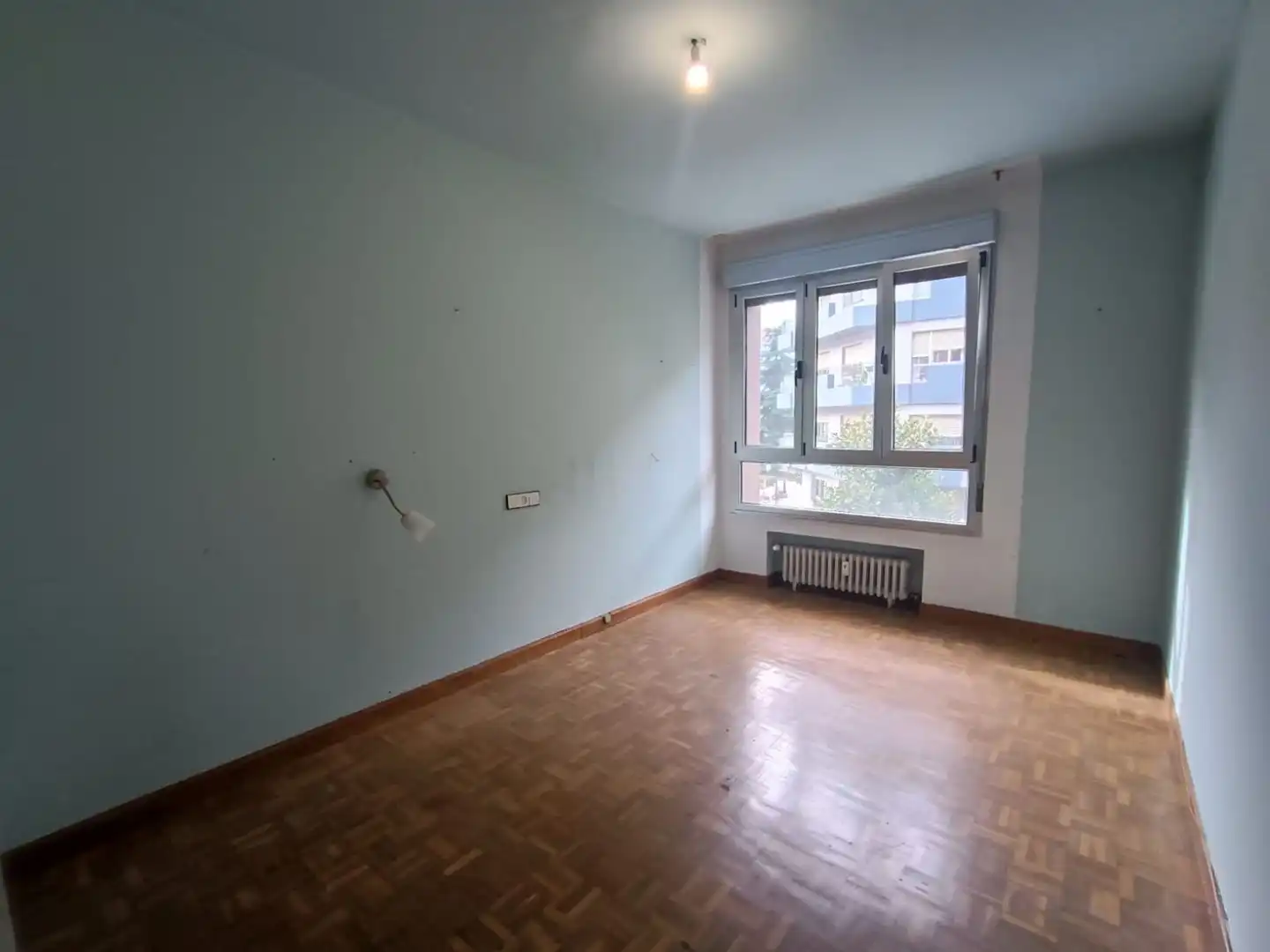 Bedroom of Flat for sale in Oviedo   with Heating, Terrace and Storage room
